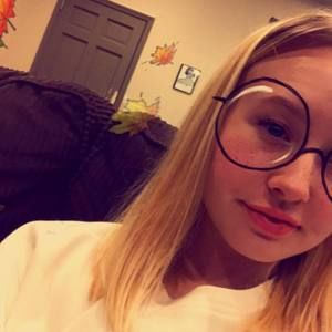 Meet your Posher, Isabella